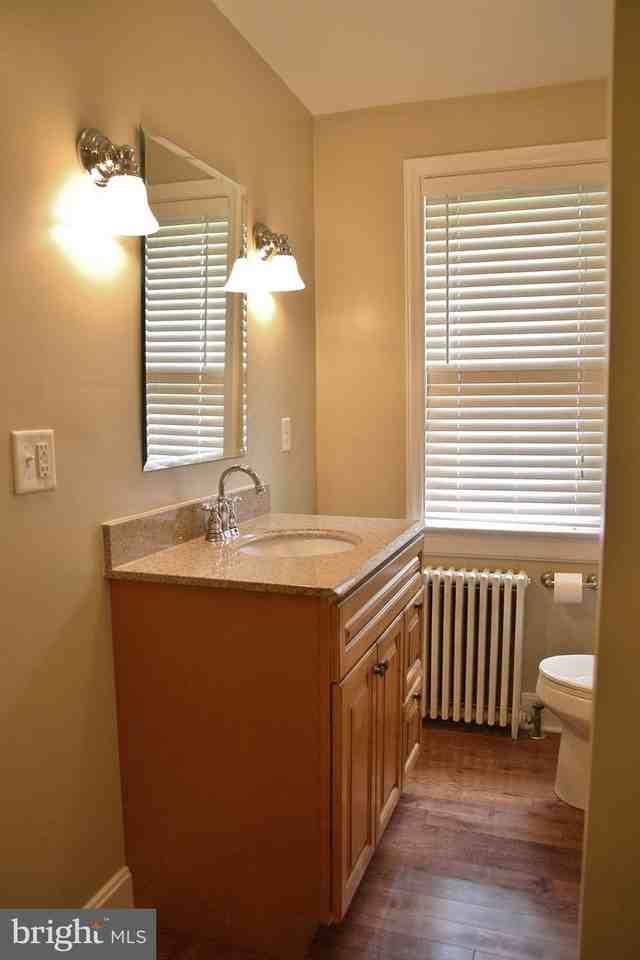 2722 Walnut Street - Photo 7 of 12