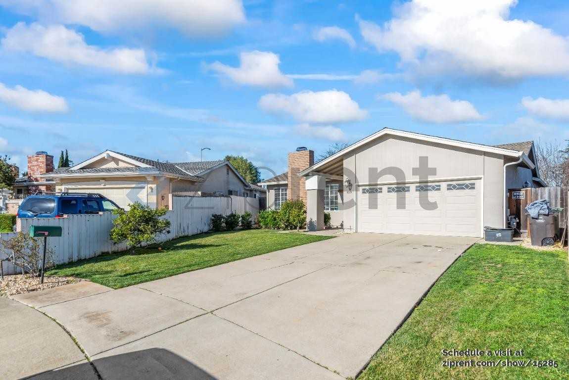 4519 Birchwood Ct - Photo 2 of 25
