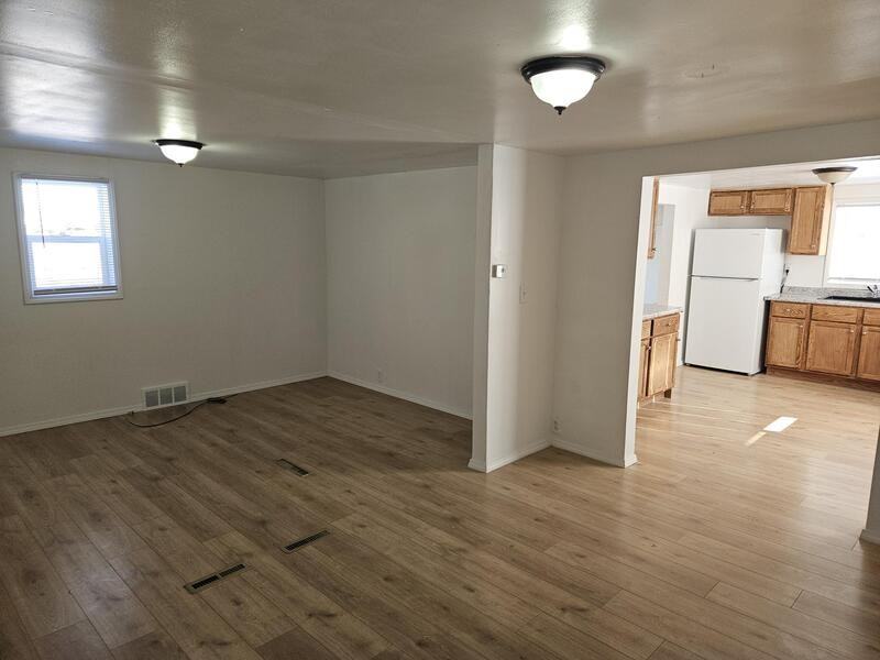 N1721 Greenville Dr - Photo 5 of 17