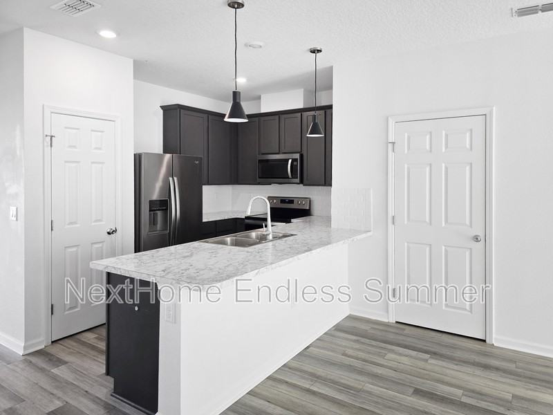 35 Mustard Hill Ct - Photo 4 of 10