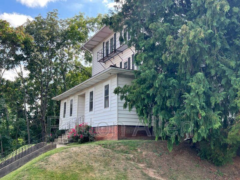 43 Ravenscroft Dr #21 - Photo 7 of 11