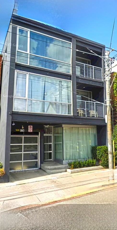 214 Bathurst Street #B1