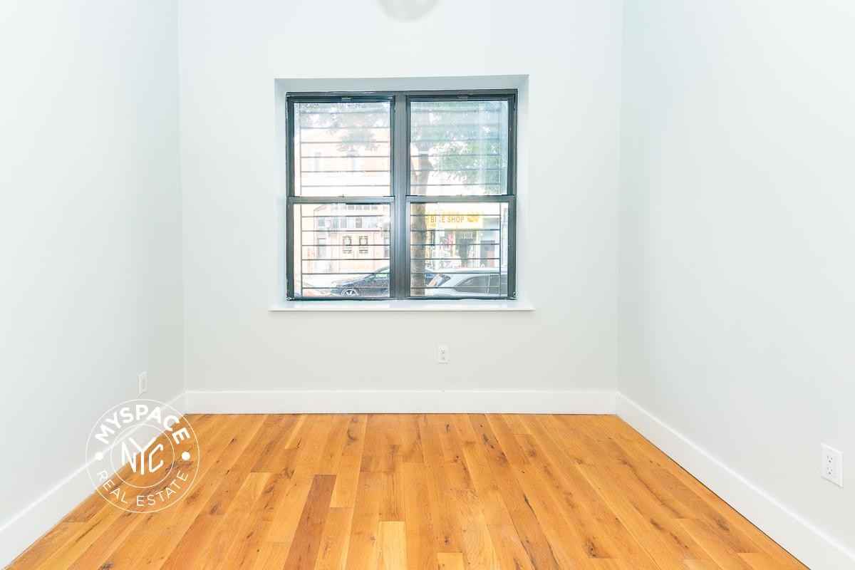 186 Wilson Ave #1L - Photo 3 of 10
