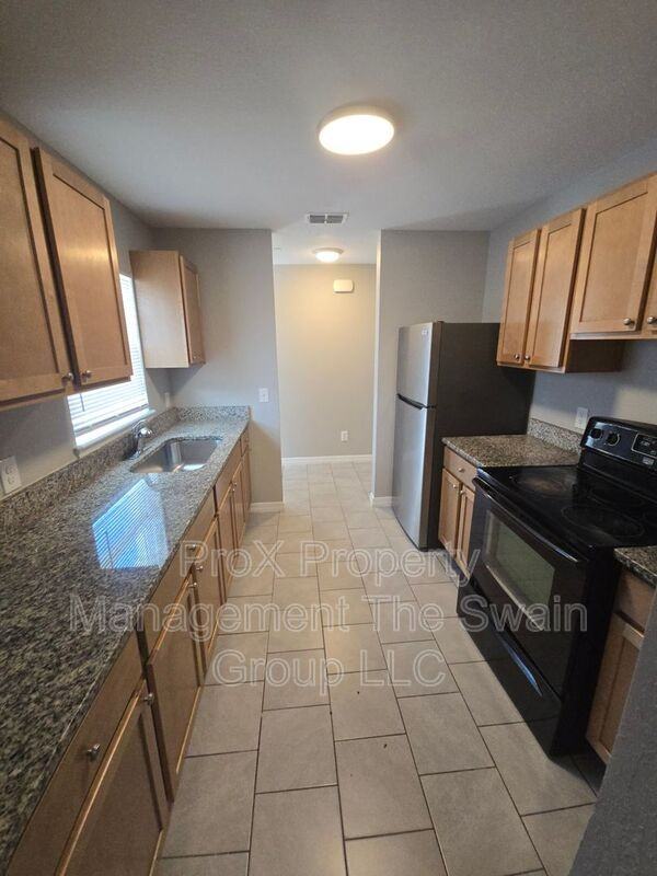 240 W Prince Pl - Photo 2 of 11