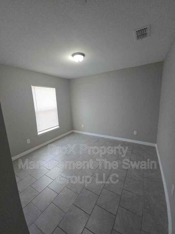 240 W Prince Pl - Photo 6 of 11