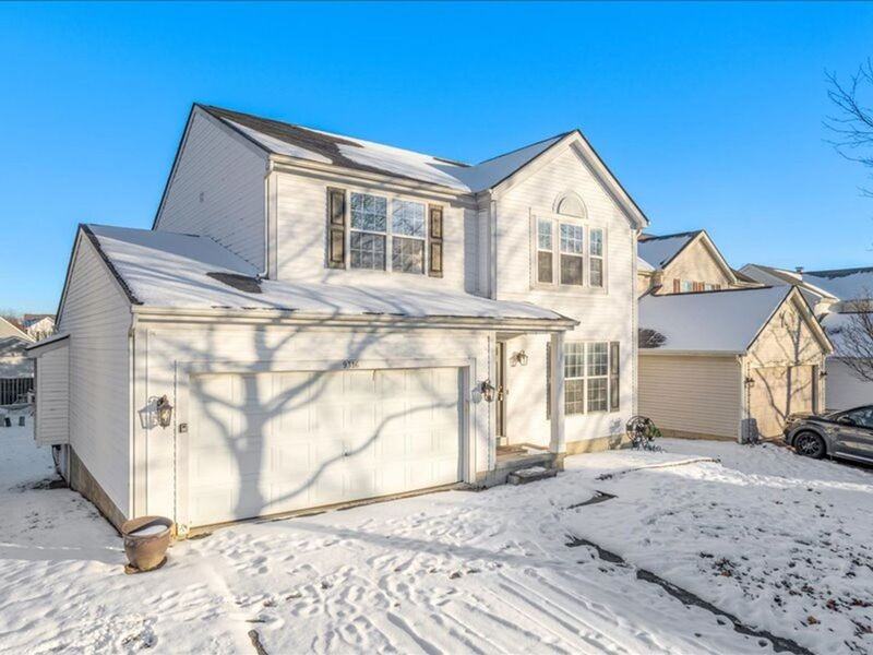 9316 Prestwick Green Dr - Photo 2 of 30