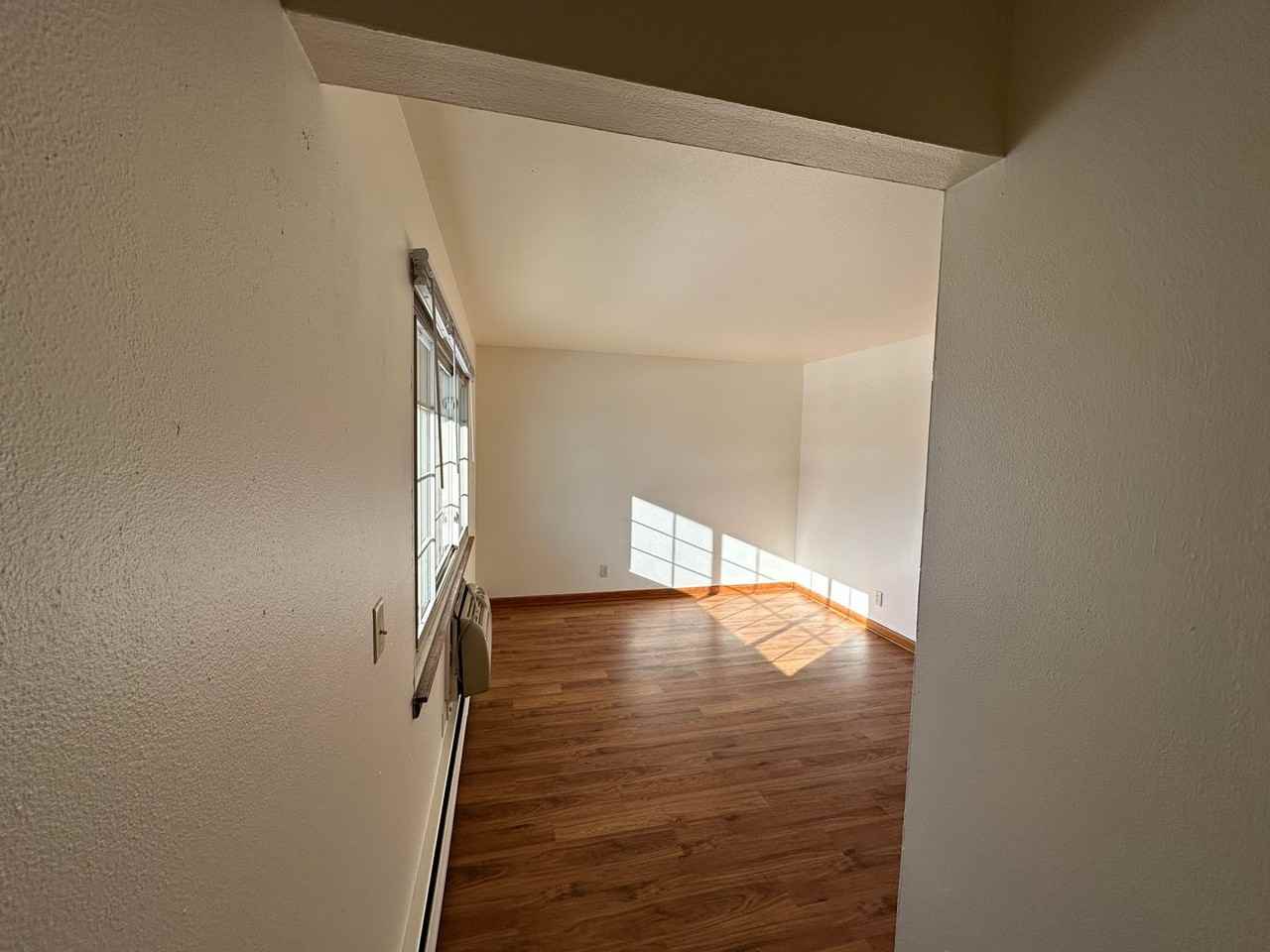 2738 Bolivar - Photo 2 of 28