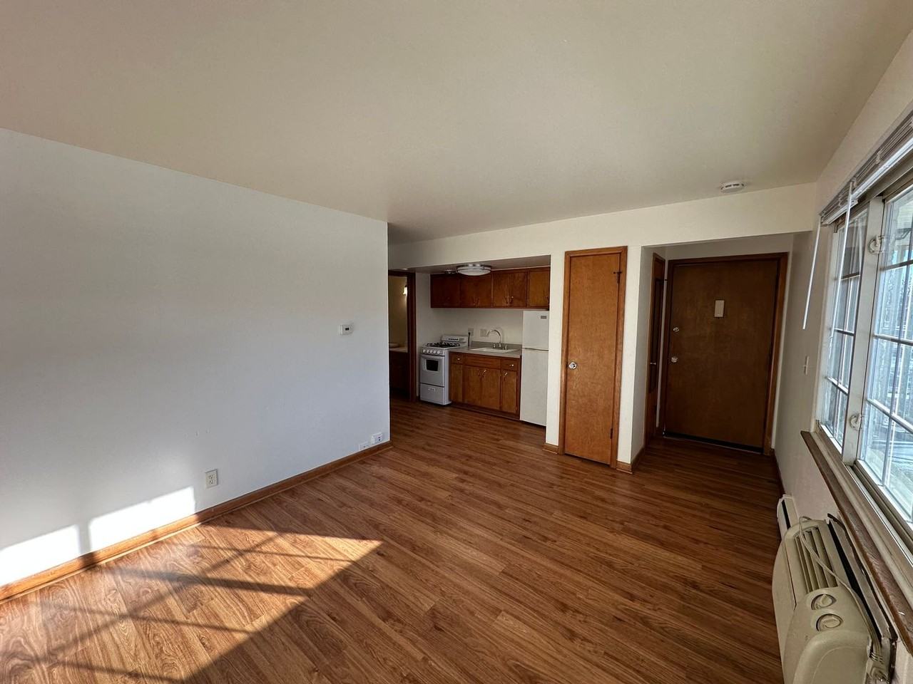 2738 Bolivar - Photo 5 of 21