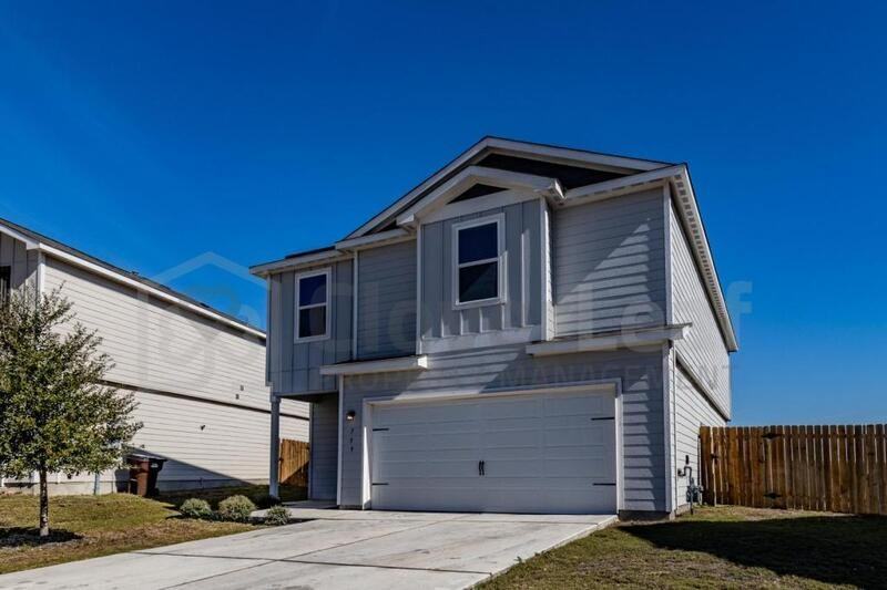 759 Wonderland Trl - Photo 2 of 34