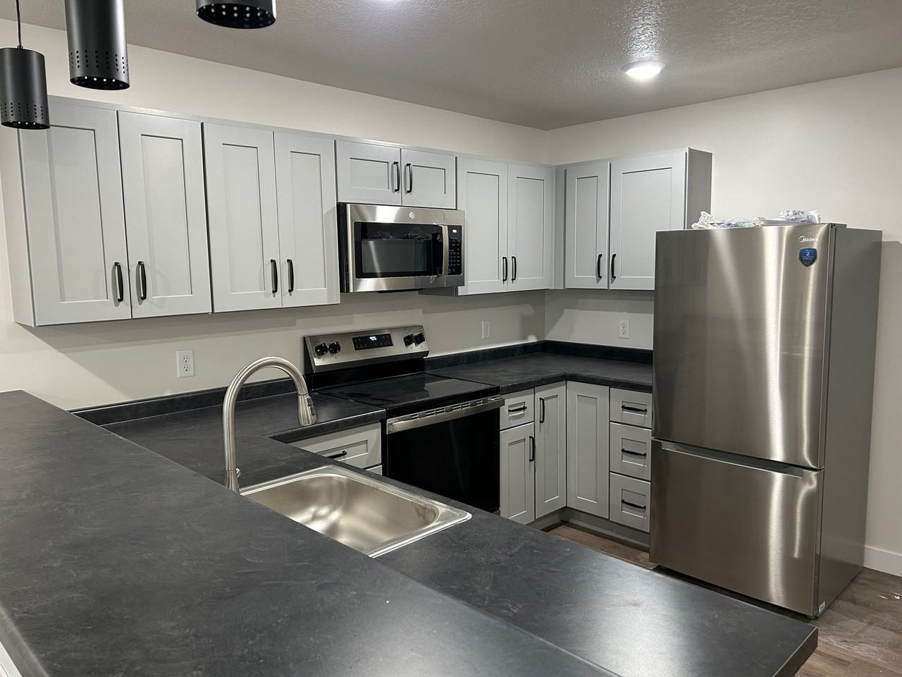 Tiller Place - Photo 4 of 13