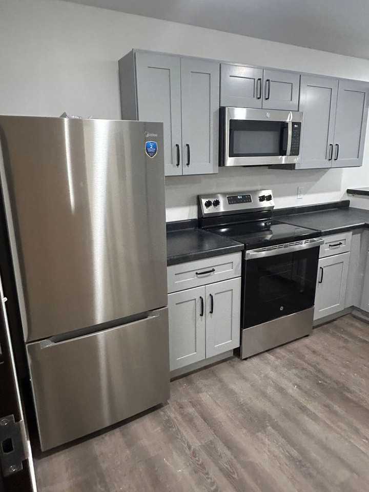 Tiller Place - Photo 5 of 13