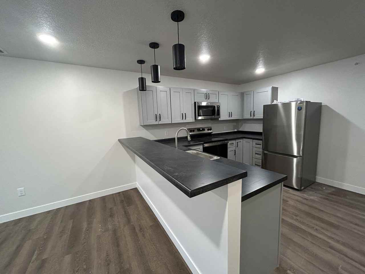 Tiller Place - Photo 3 of 20