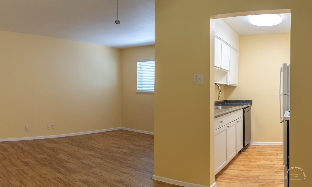 The Diplomat West Campus - Photo 4 of 25