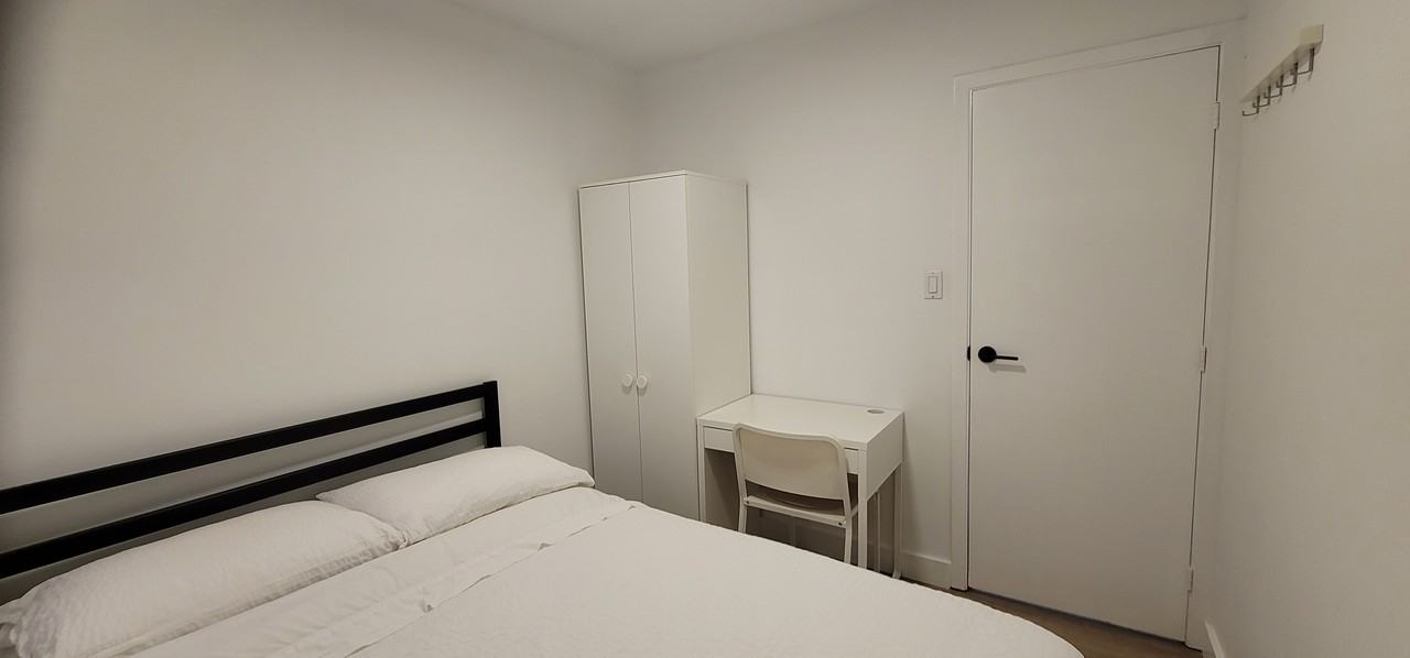 177 Earlscourt Avenue - Photo 7 of 12