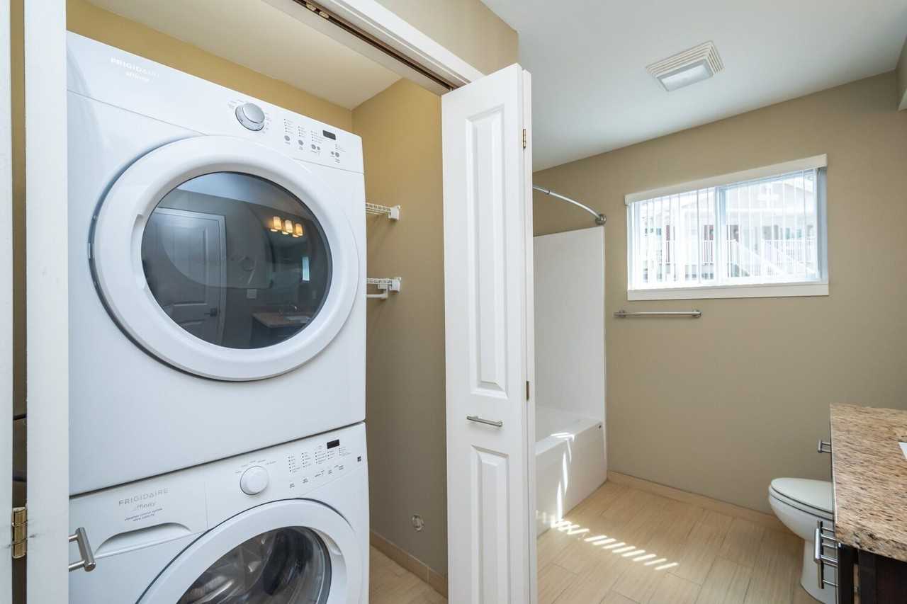 River Ridge Place - 203 Building - Photo 2 of 40