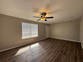 7316 Sanger Ave - Photo 1 of 1