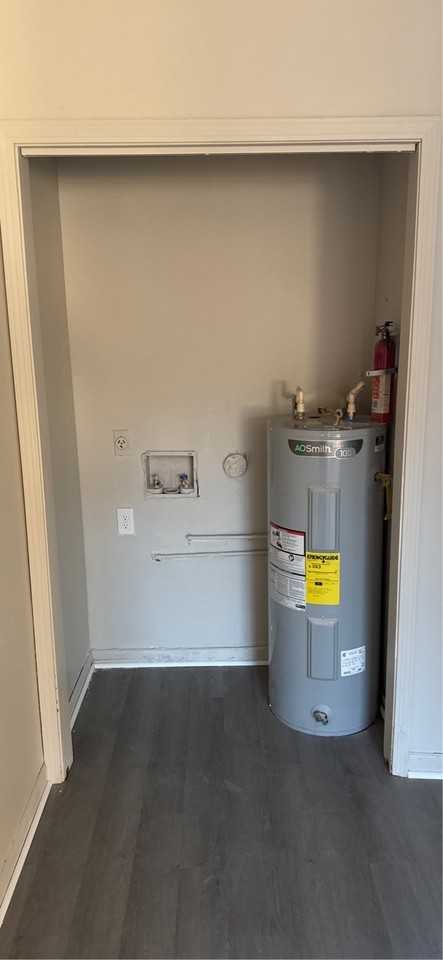 301 Holman Street Unit B - Photo 2 of 5