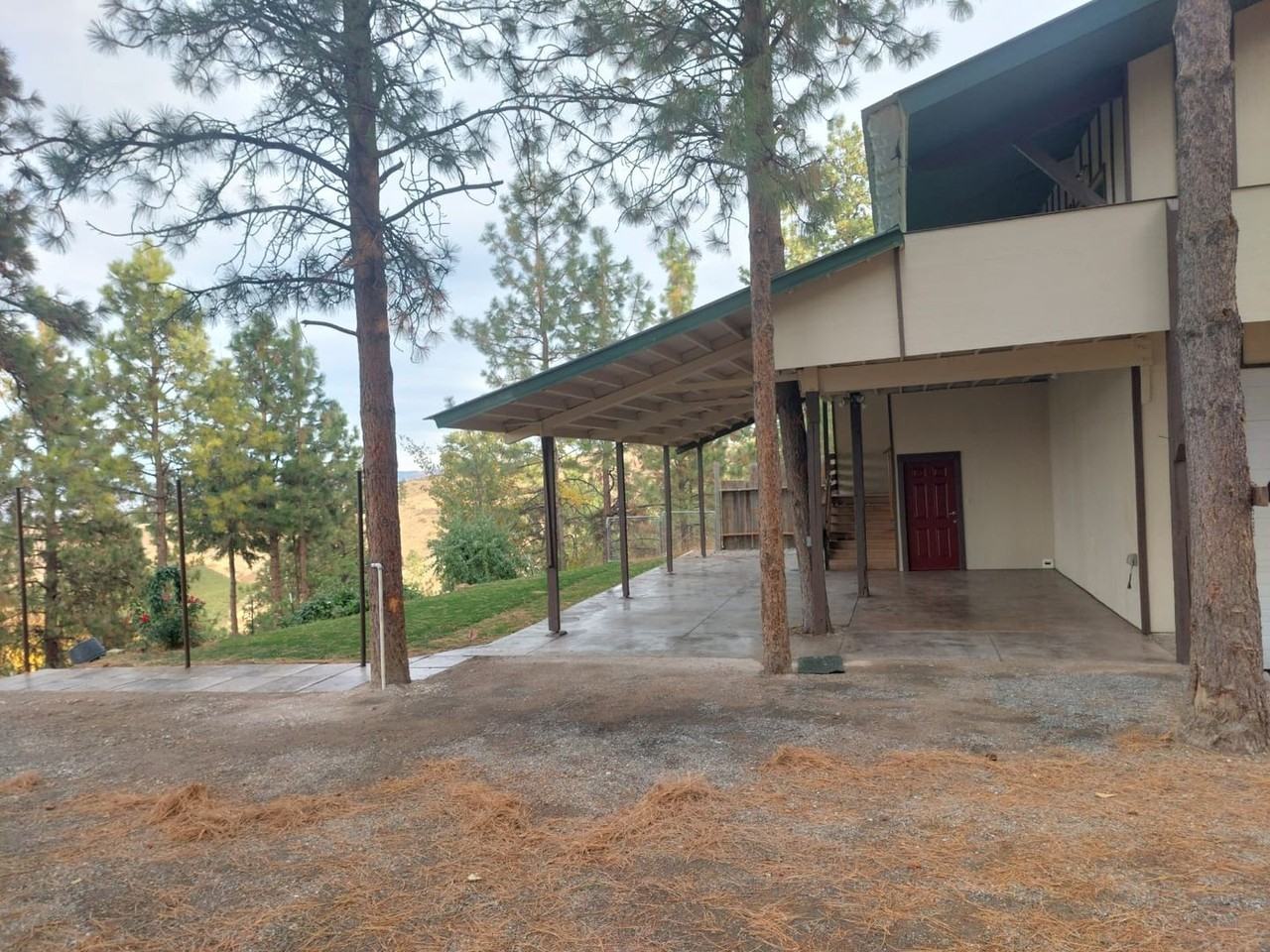 777 Black Forest Rd - Photo 3 of 38