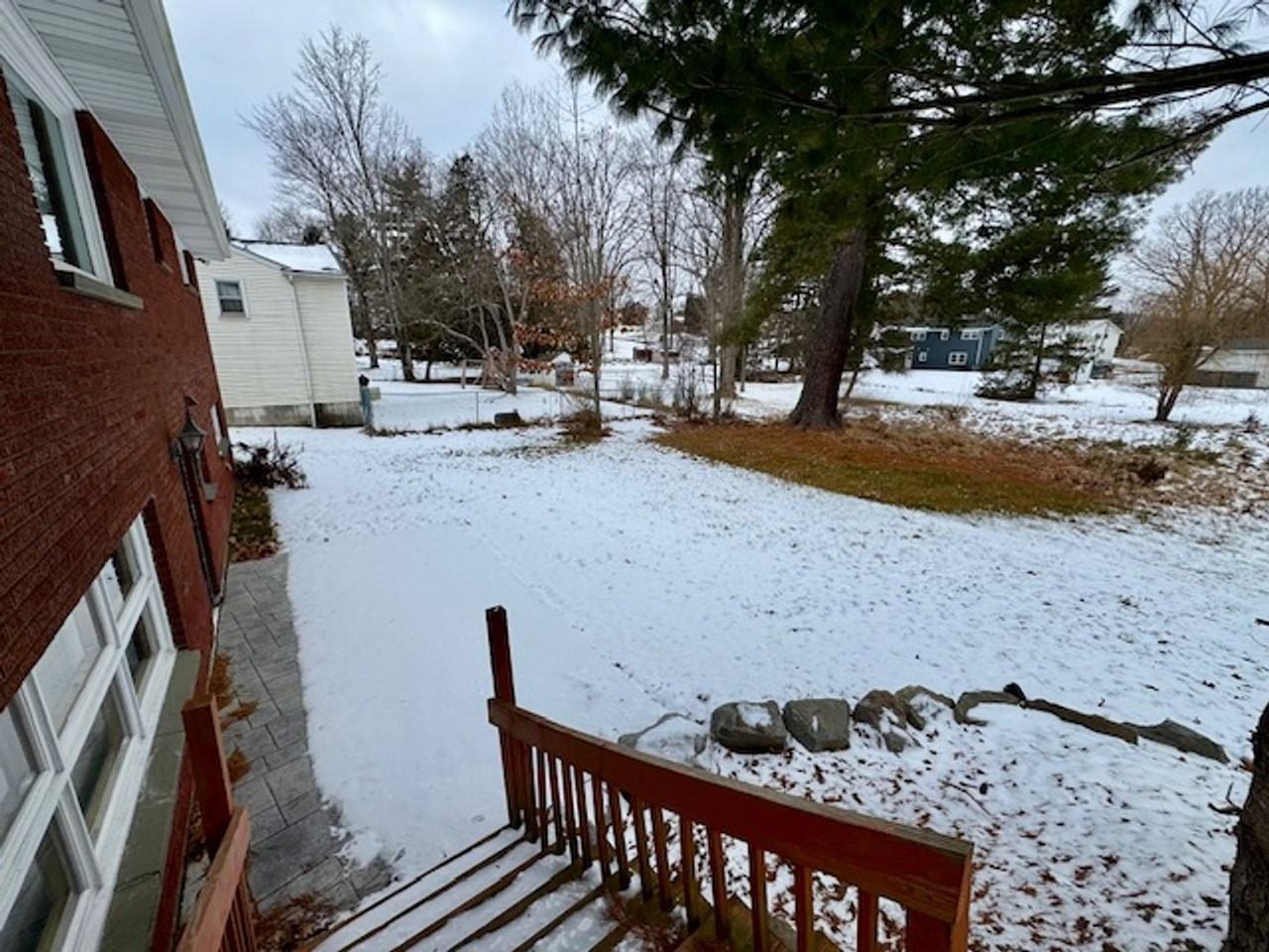 3433 Stratford Dr - Photo 3 of 13