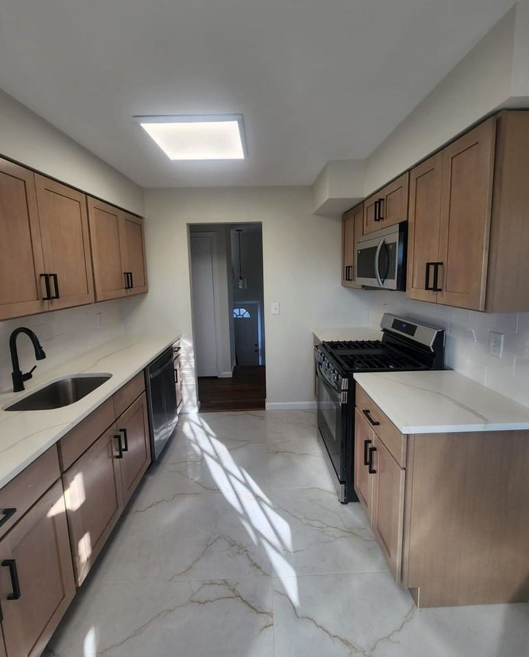 1575 Deer Hollow Dr - Photo 2 of 15