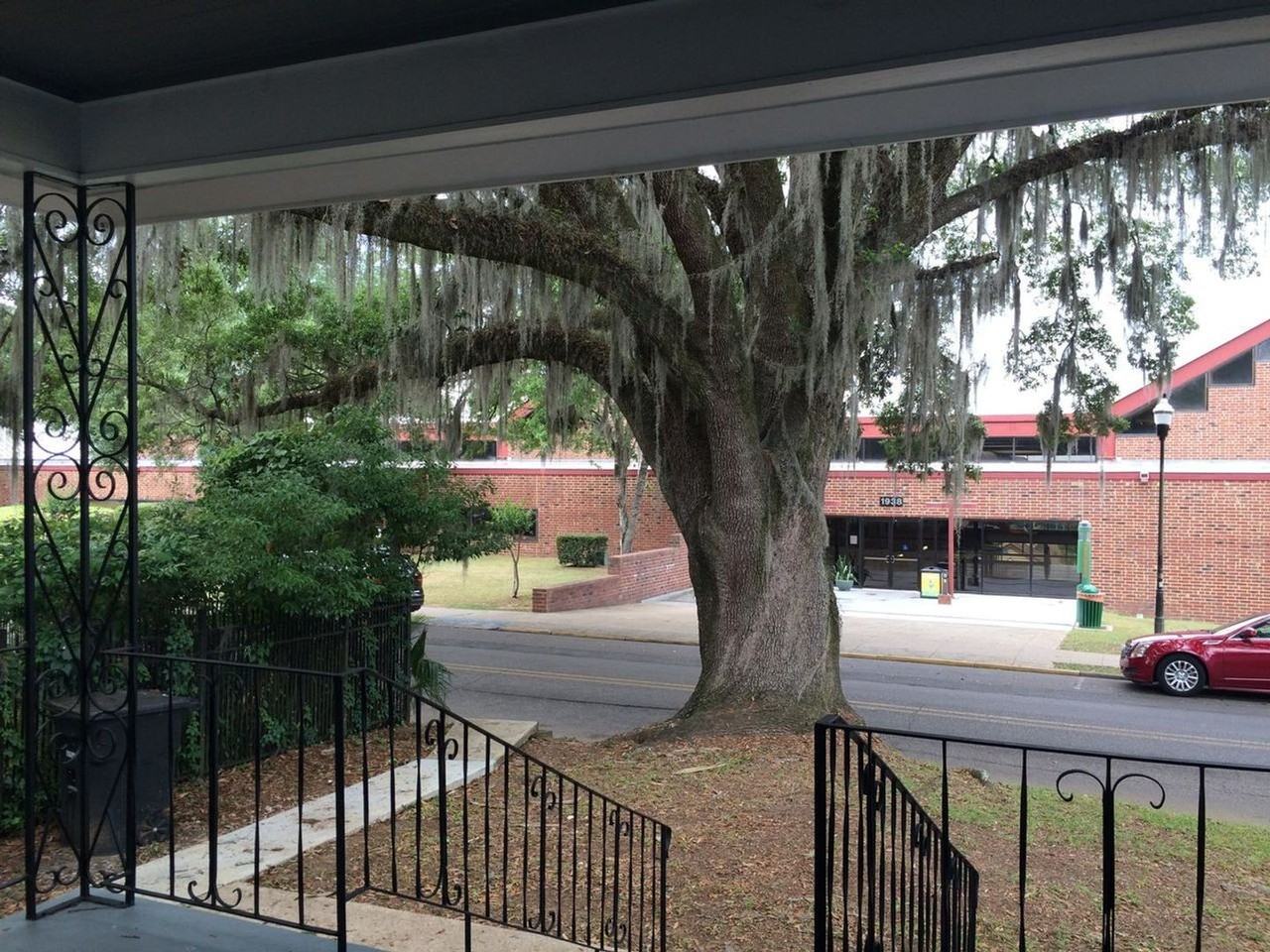 1903 S M L King Jr Blvd - Photo 2 of 20