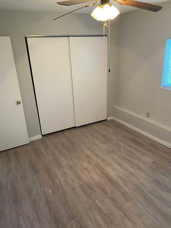 349 Gahart Drive - Photo 7 of 10