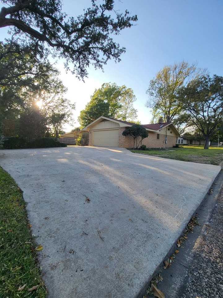 119 Wedgewood Ln - Photo 5 of 18