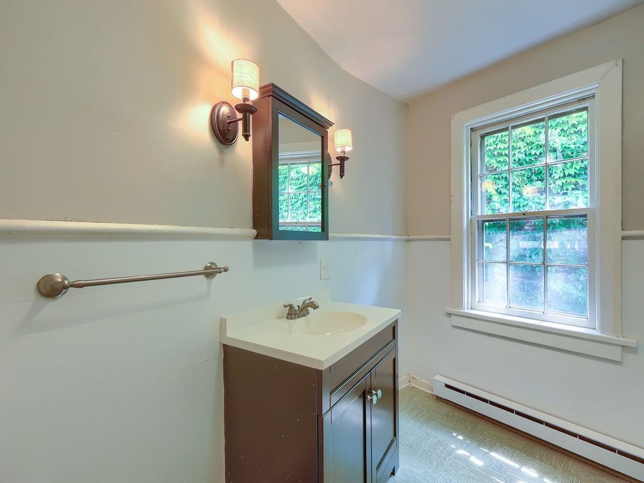 107 South St - Photo 7 of 36