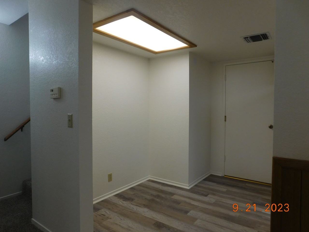 171 Place 171 E Upjohn Ave - Photo 5 of 23