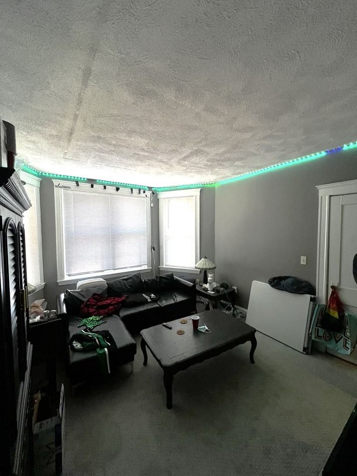 451 Park Drive - Photo 2 of 9