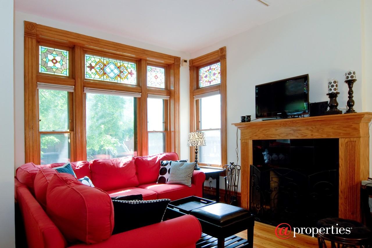 2108 N Kenmore Ave #1E - Photo 3 of 18