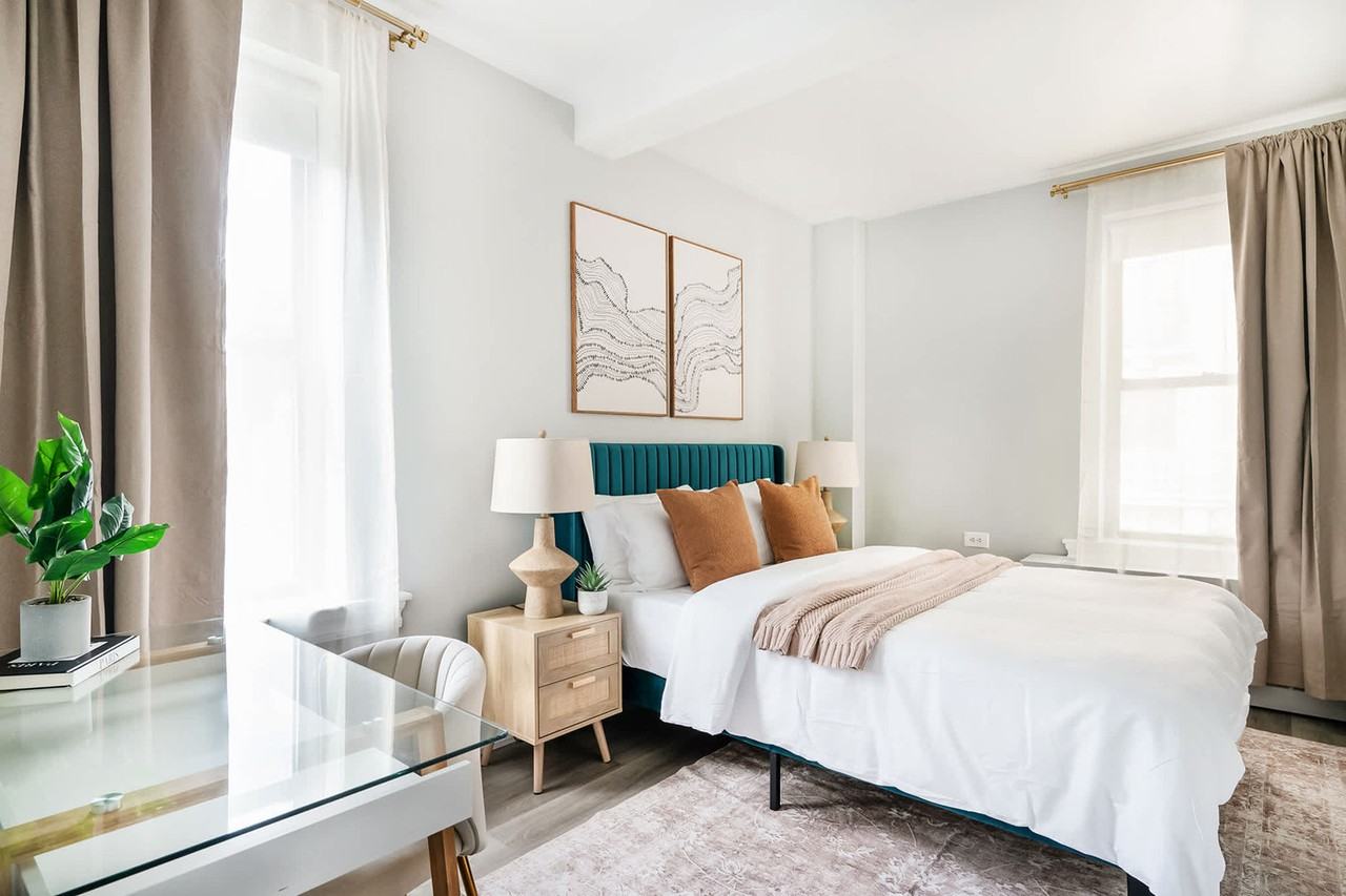 234 W 73rd St #1029831P - Photo 2 of 23