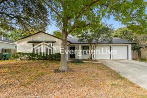 featured image of 7518 Meadow Green St