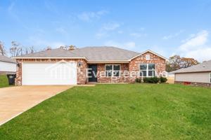 featured image of 17 Dobbin Dr