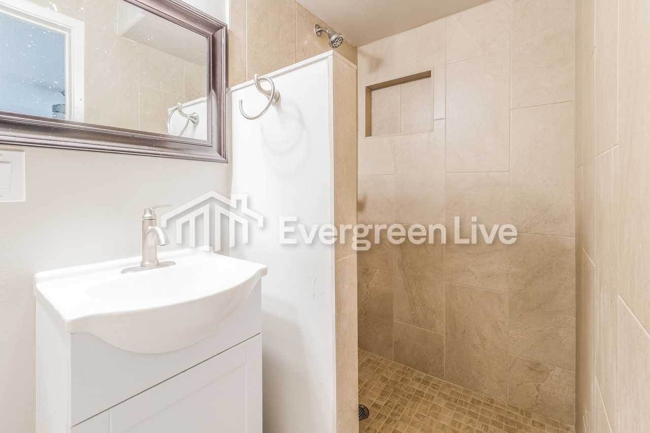 7034 S Leary Dr - Photo 6 of 20