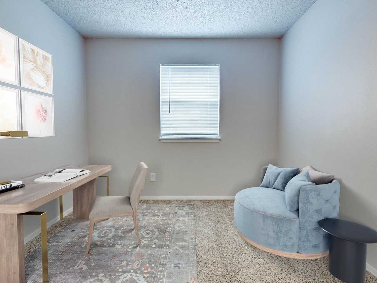 Griffin Park Townhomes! - Photo 3 of 4