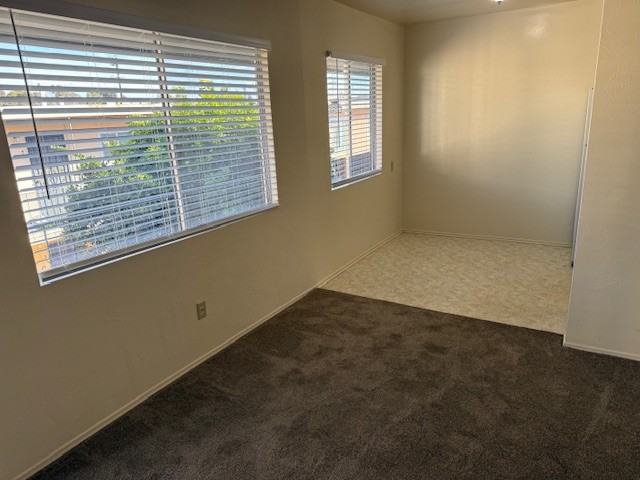 4652 E Mountain View Dr #H - Photo 5 of 16
