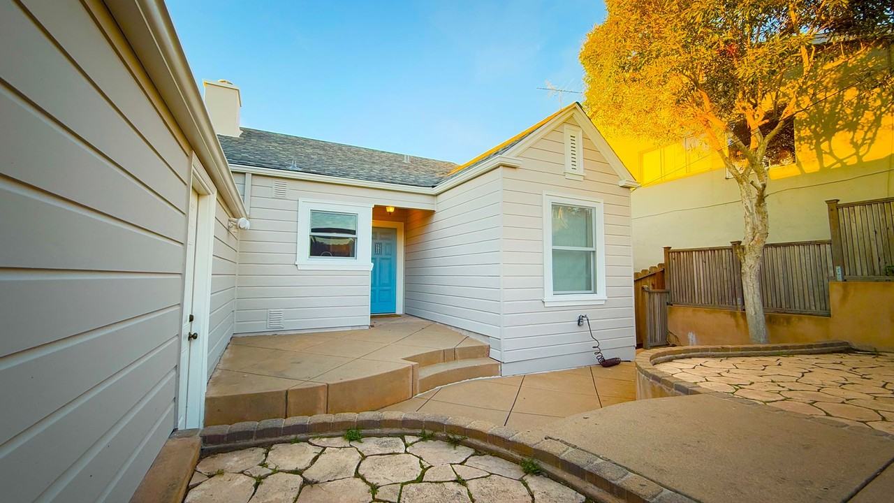 24 Sylvan Way - Photo 2 of 23