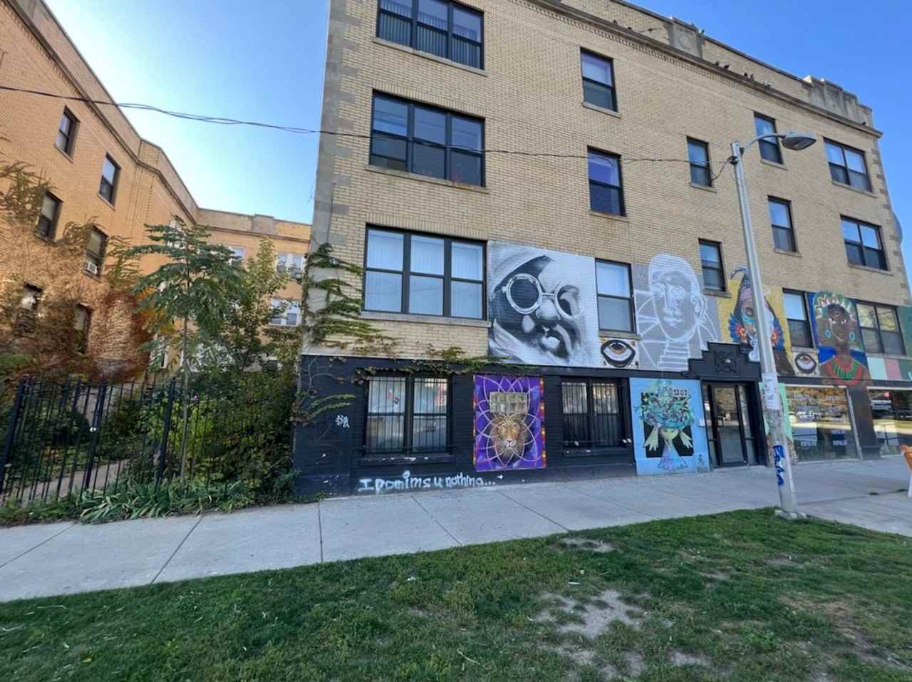 2200Mars - Photo 5 of 19