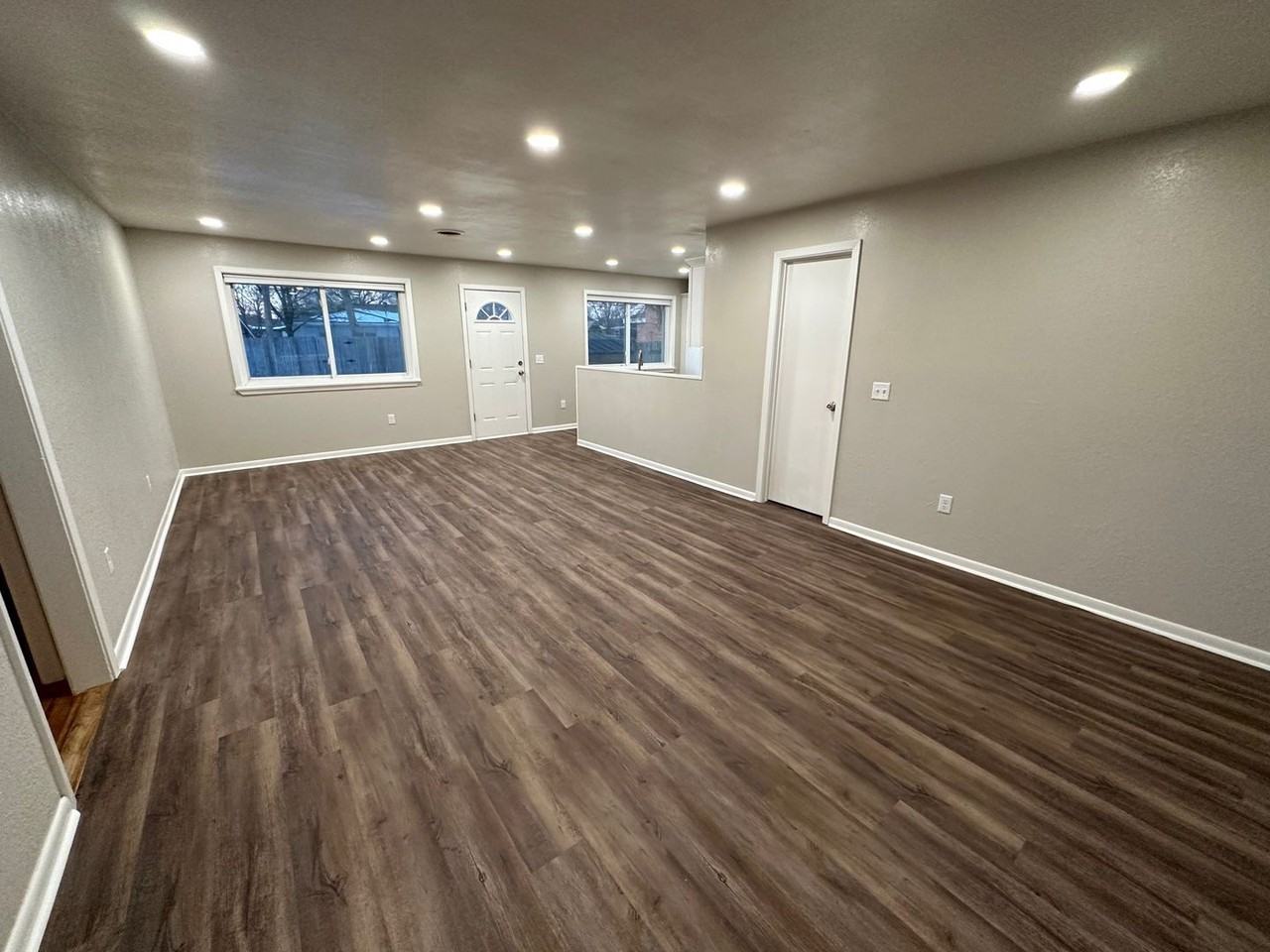 5407 George Ter - Photo 3 of 20