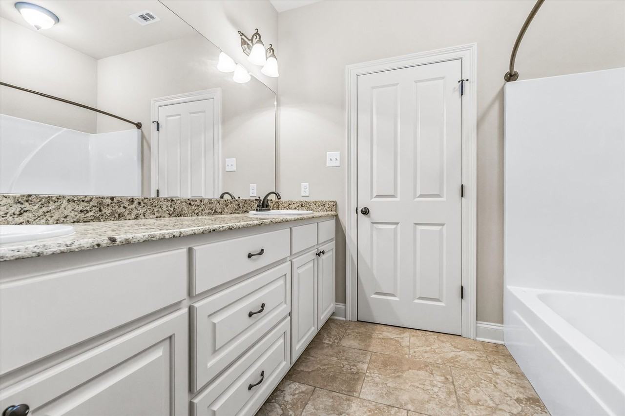 18130 Willow Trail Dr - Photo 6 of 15