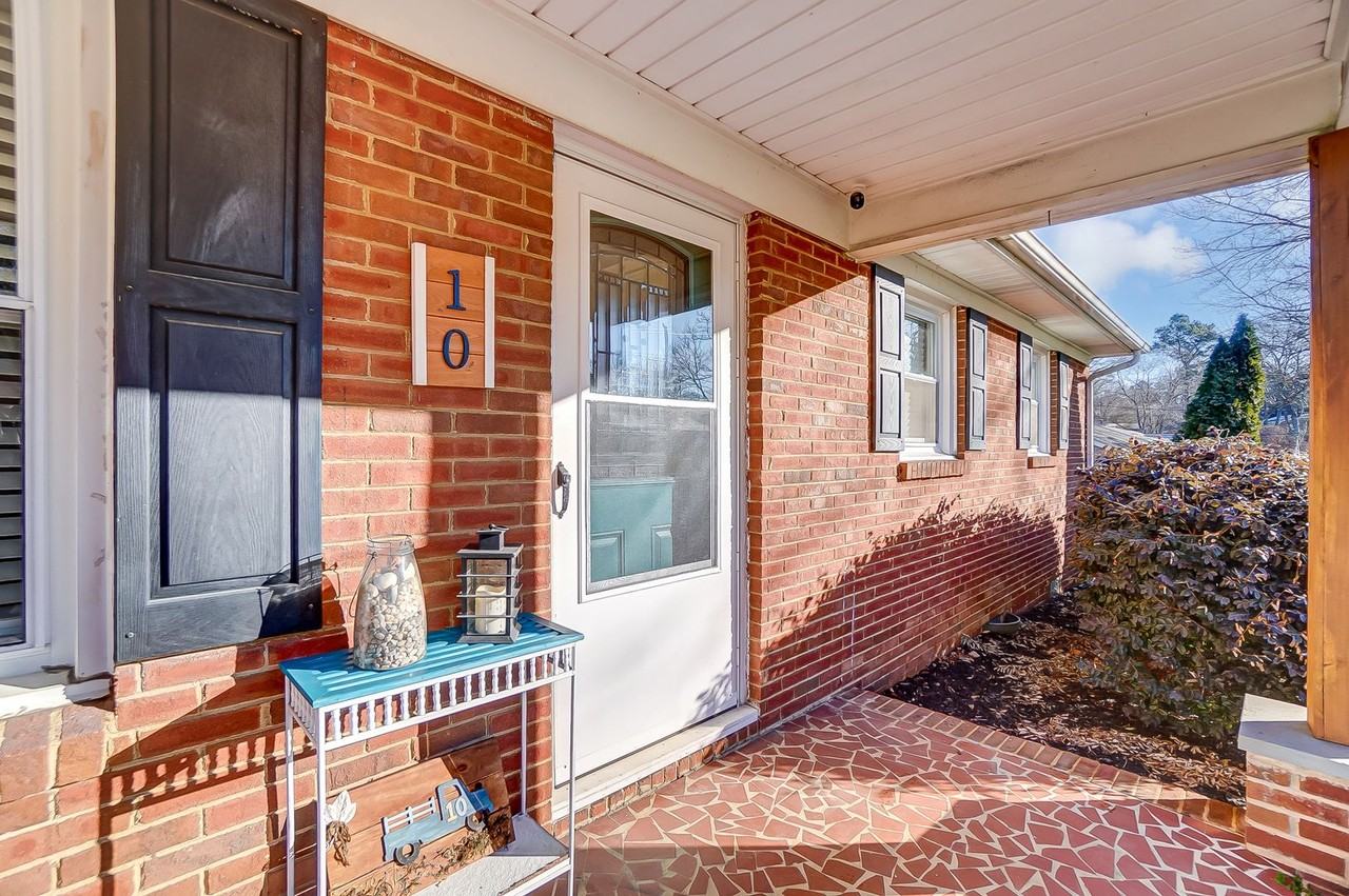 10 Spruce Pine Dr - Photo 7 of 45