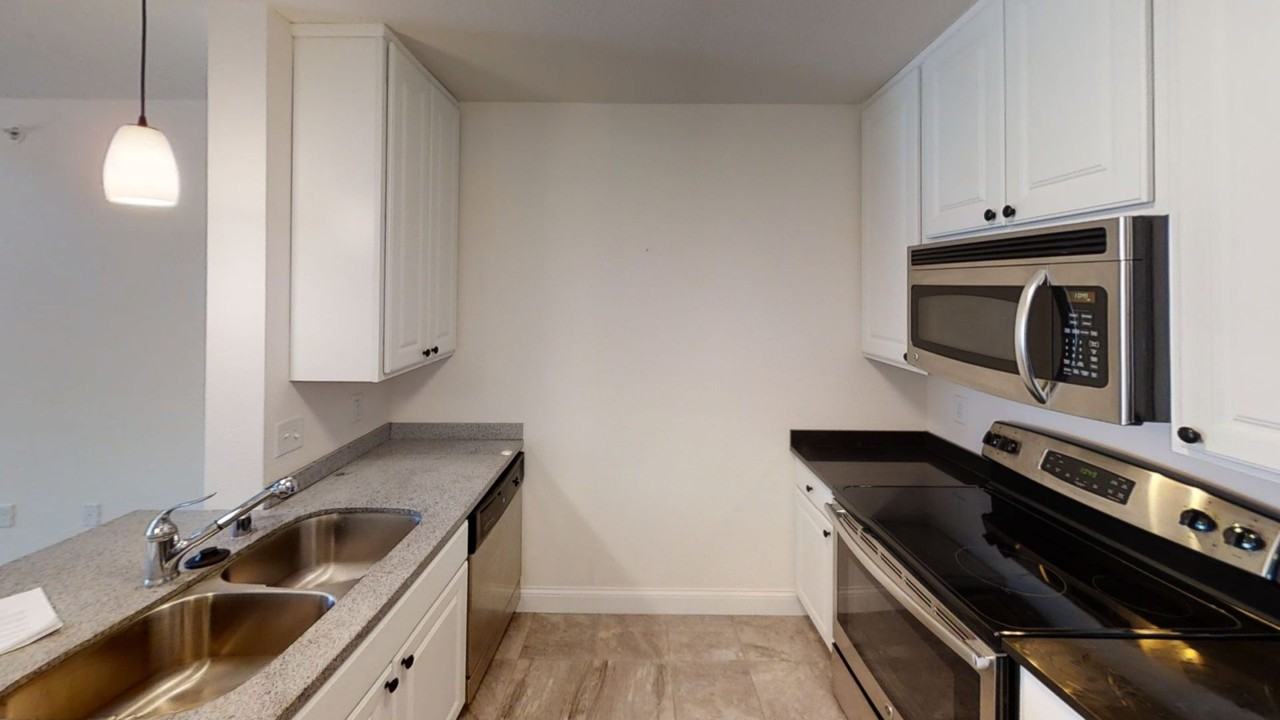 Delafield Woods Apartments - Photo 3 of 50