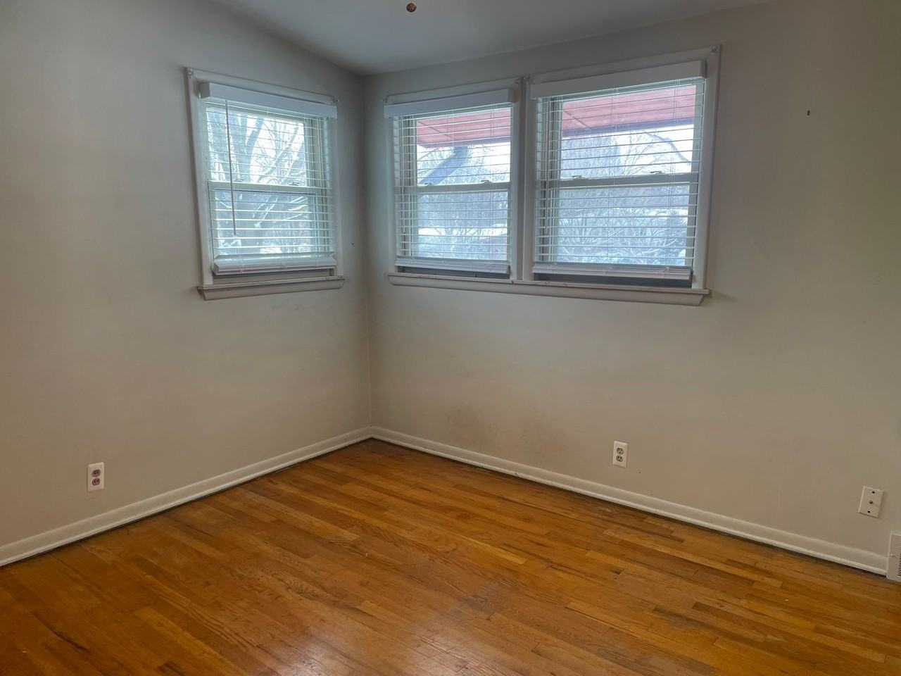 842 Westwood Ave - Photo 5 of 20