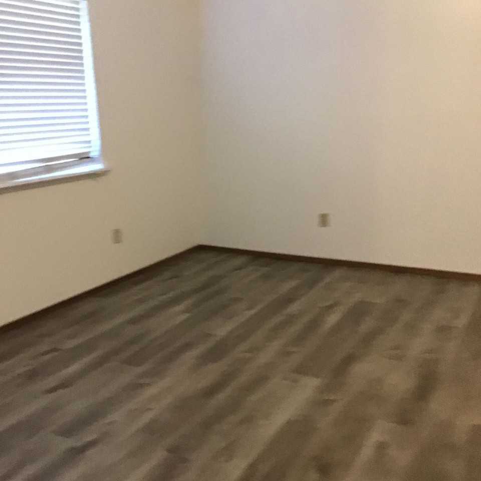 2673 Cherry St - Photo 6 of 14