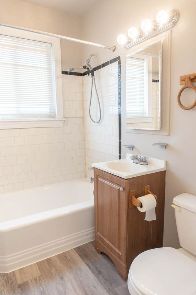 1723 27th Street SE - Photo 7 of 24