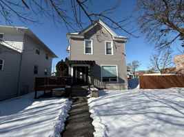 featured image of 2212 S Calhoun St