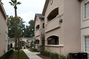 VALLEY OAK - Photo 1 of 1