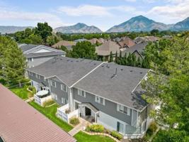 featured image of 4422 Muirfield Dr