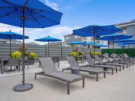 featured image of 4422 Muirfield Dr